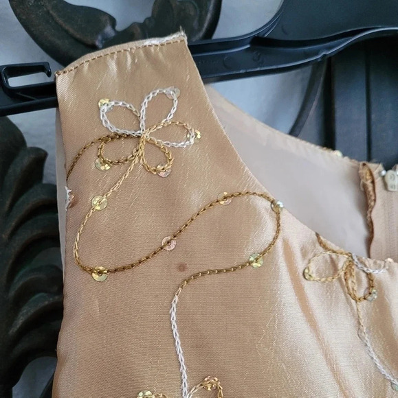 Princess Kloset Formal Event Dress - Picture 6 of 14